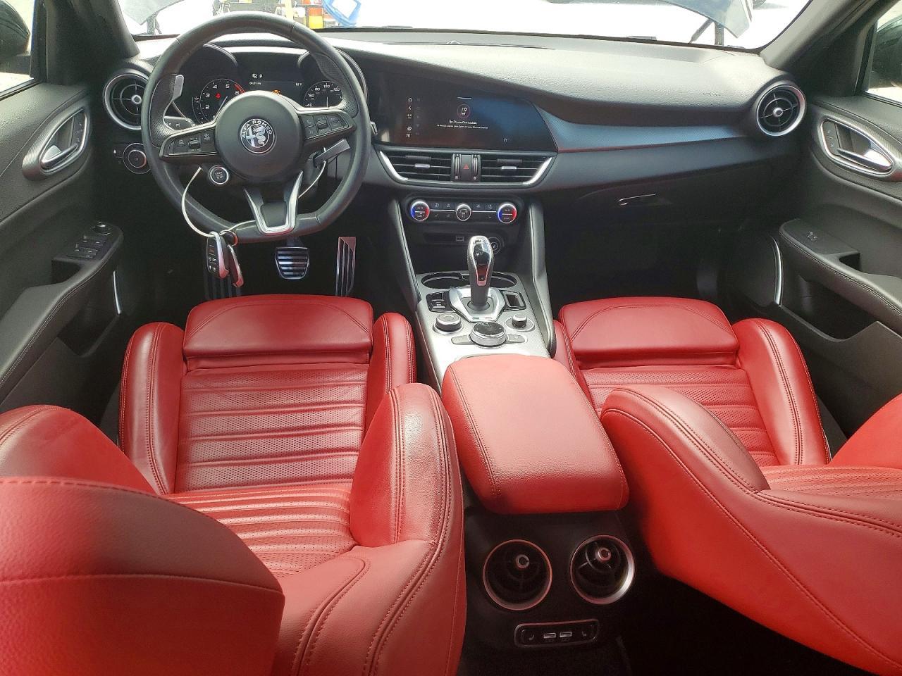 2022 ALFA ROMEO Giulia
