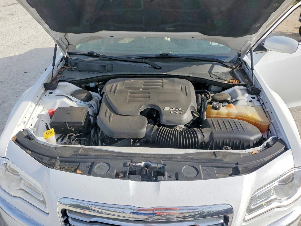 2014 CHRYSLER 300