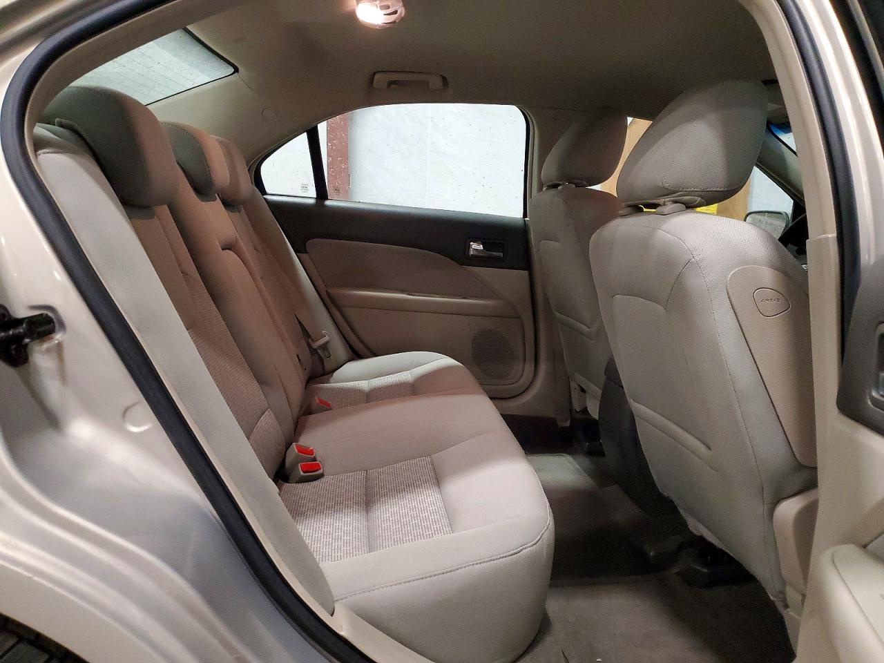 2010 FORD FUSION