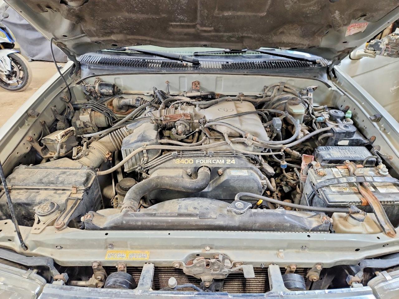 2000 TOYOTA 4Runner