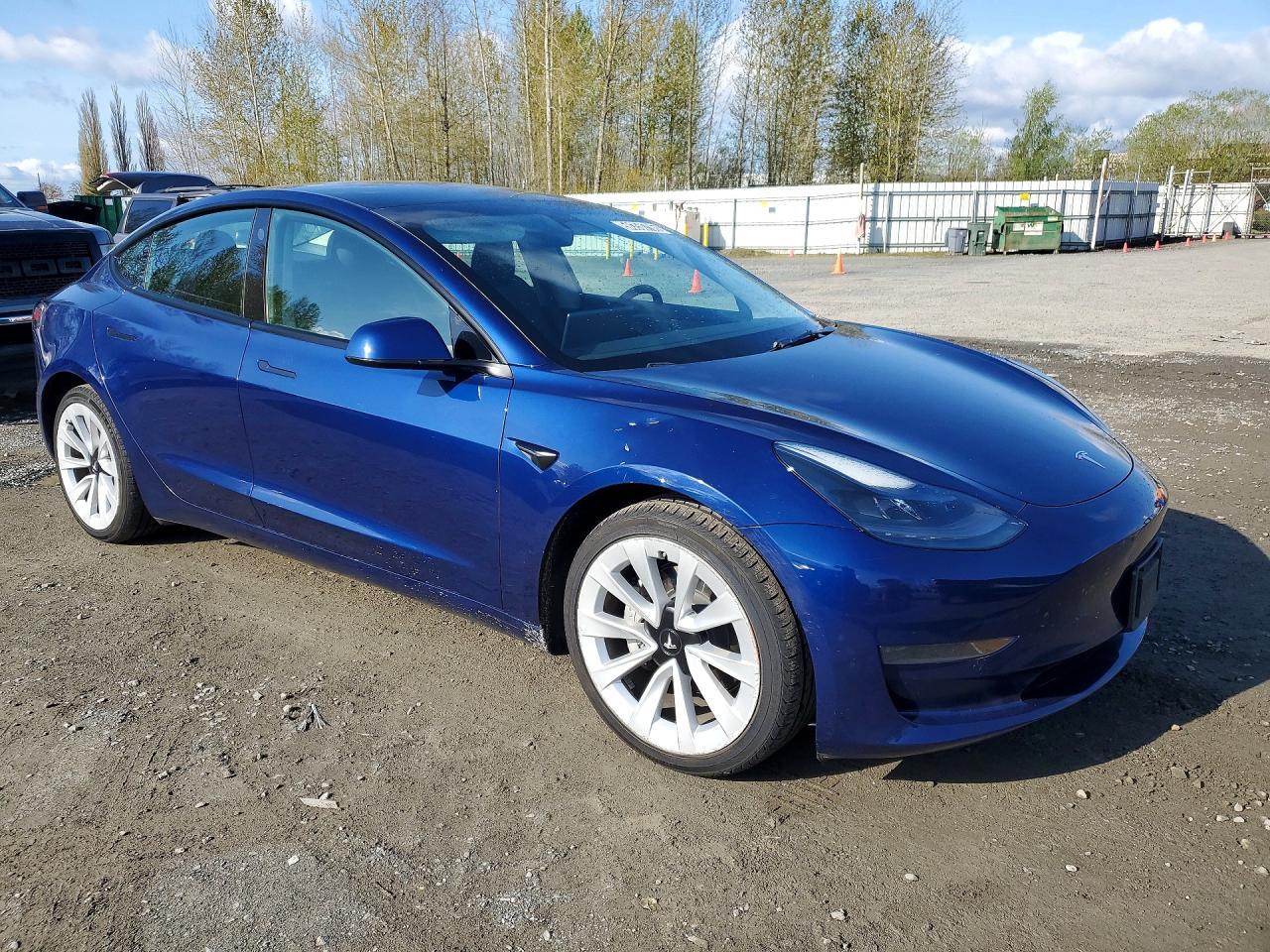 2022 TESLA MODEL 3