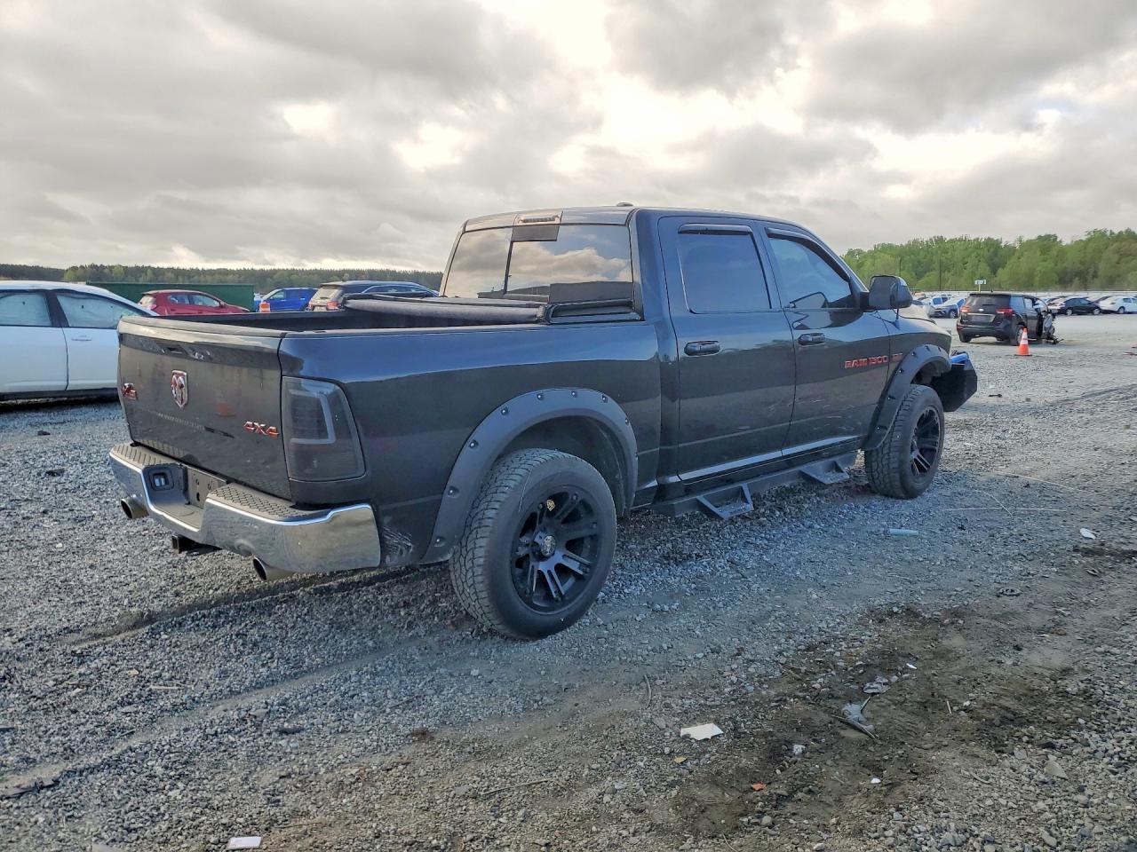 2011 DODGE RAM 1500