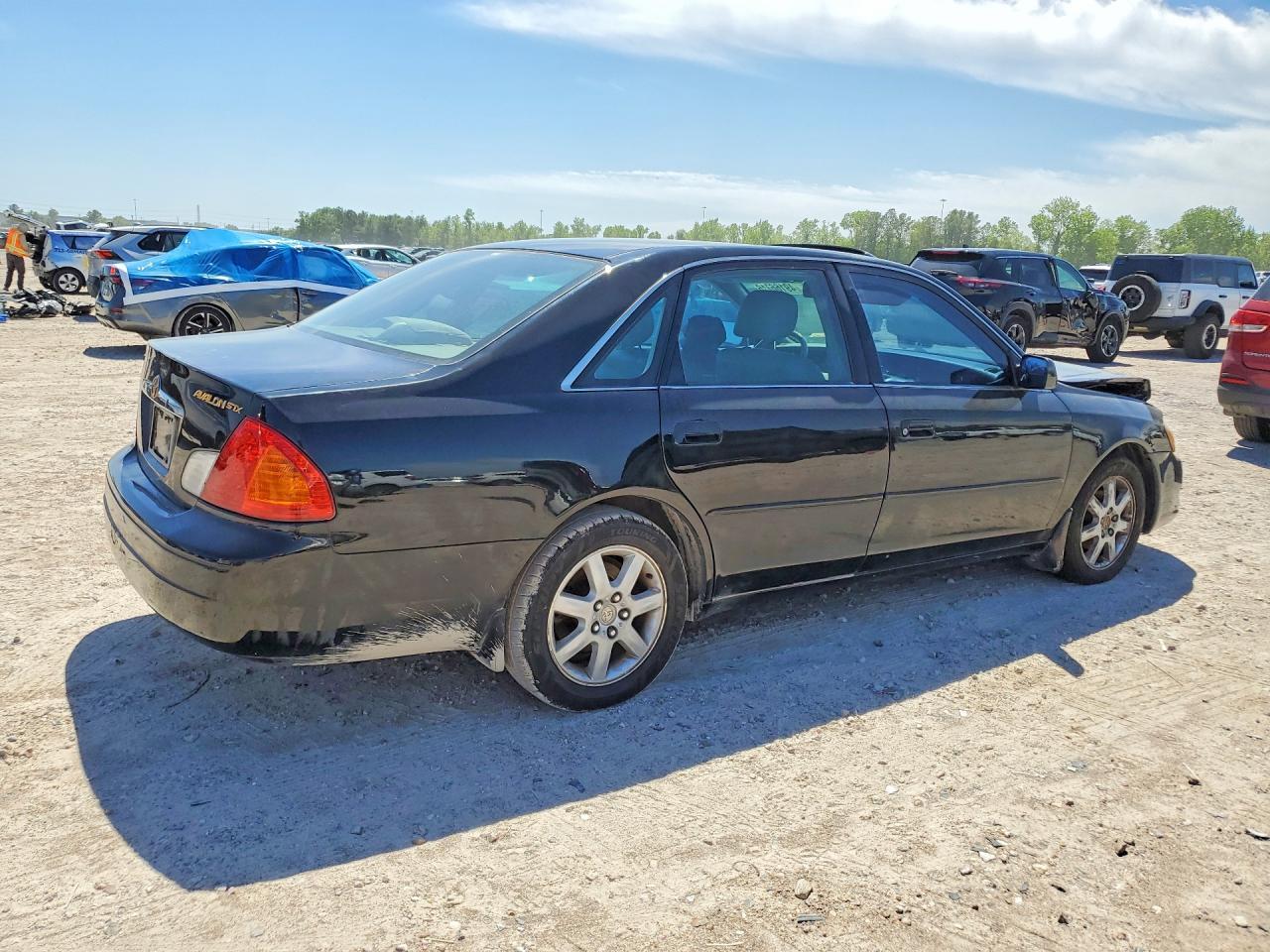 2000 TOYOTA Avalon