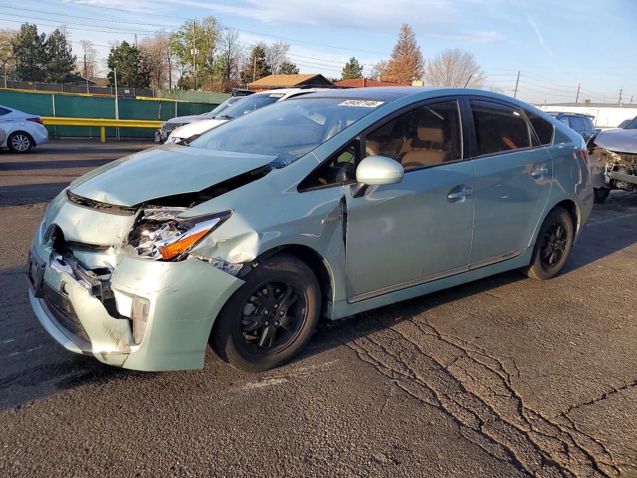 2013 TOYOTA PRIUS