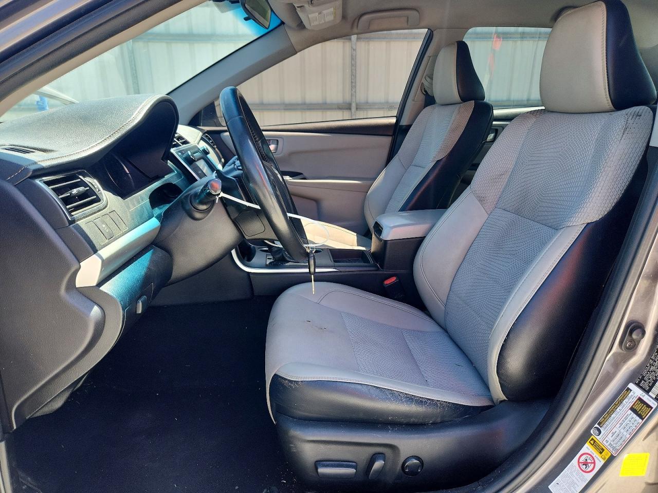 2017 TOYOTA CAMRY