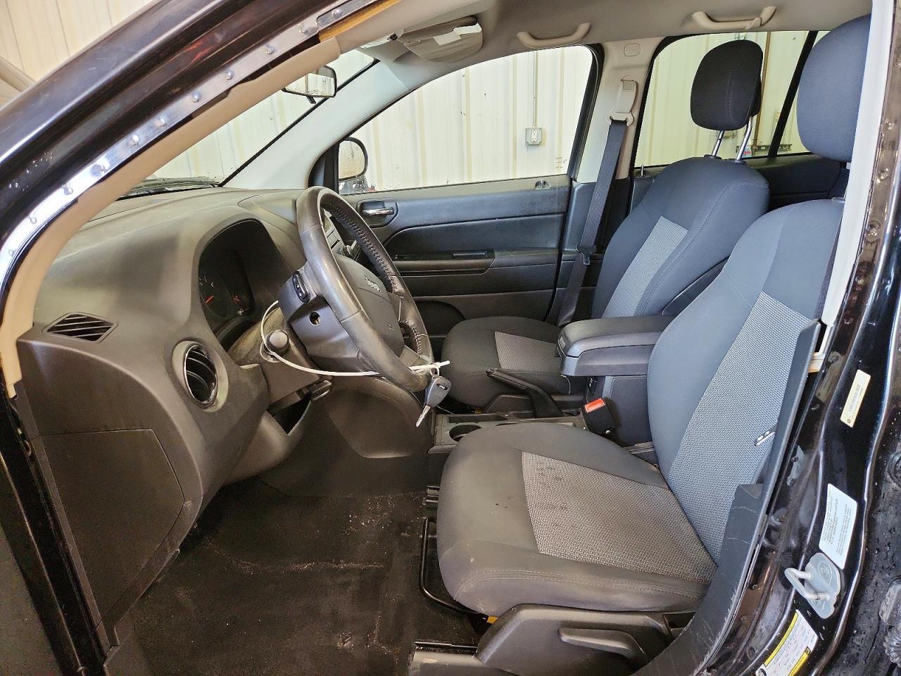 2010 JEEP Compass