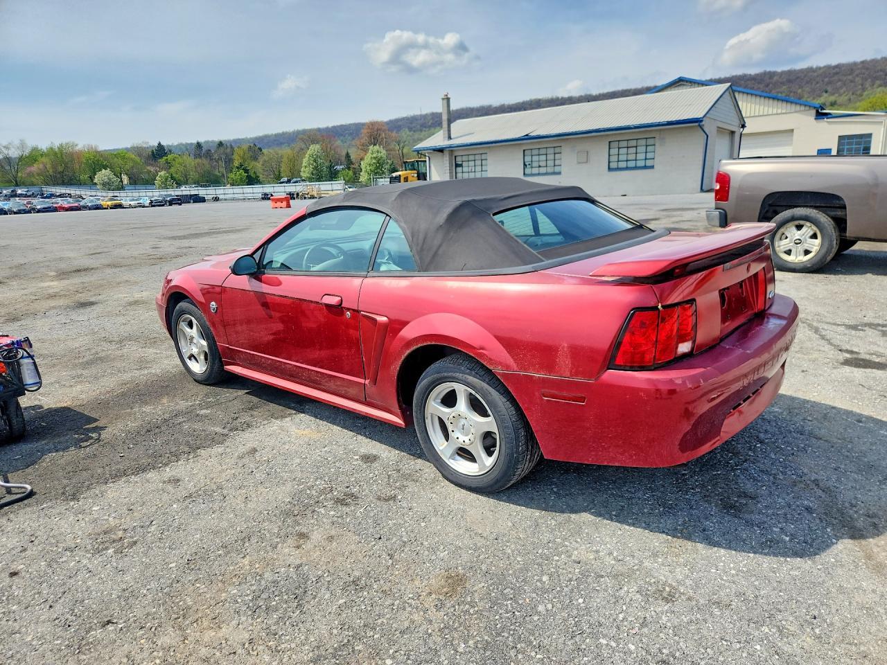 2004 FORD MUSTANG