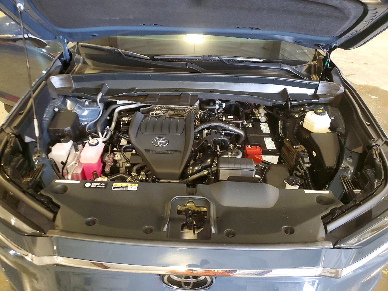 2024 TOYOTA HIGHLANDER