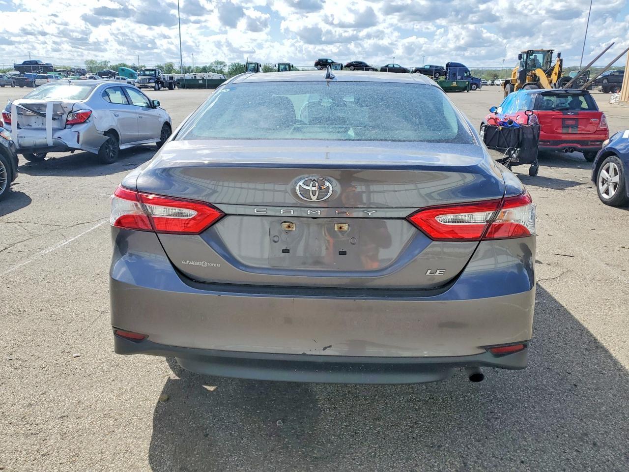 2019 TOYOTA CAMRY