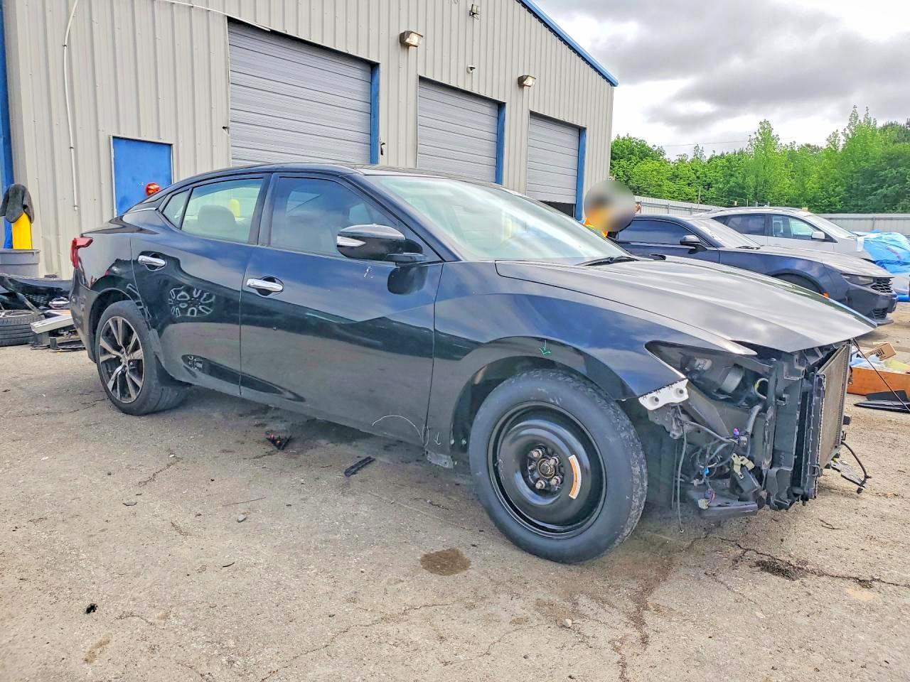 2018 NISSAN Maxima
