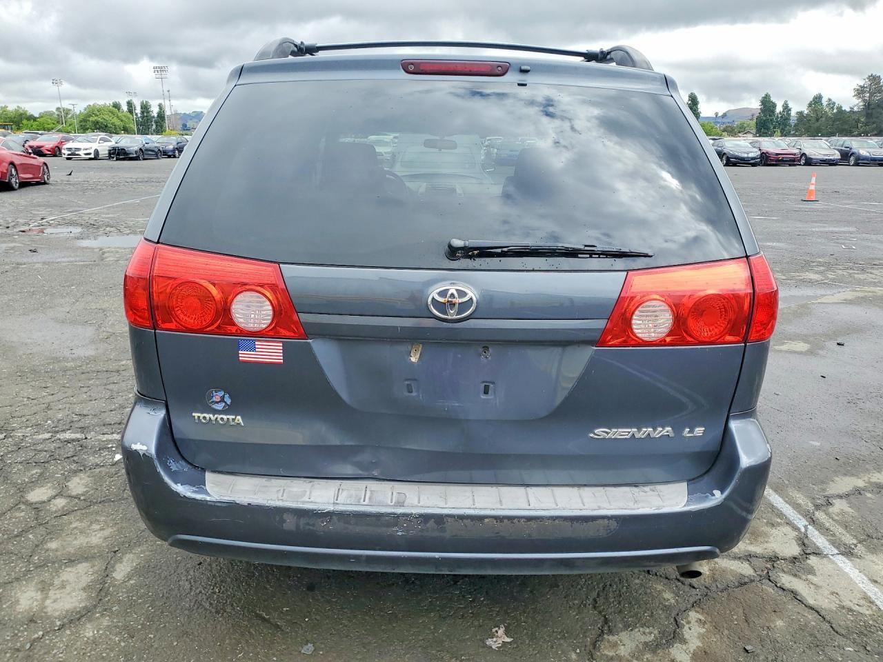 2008 TOYOTA SIENNA