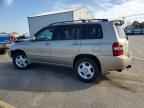 2005 TOYOTA HIGHLANDER