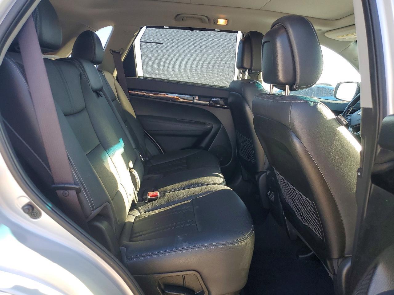2014 KIA SORENTO