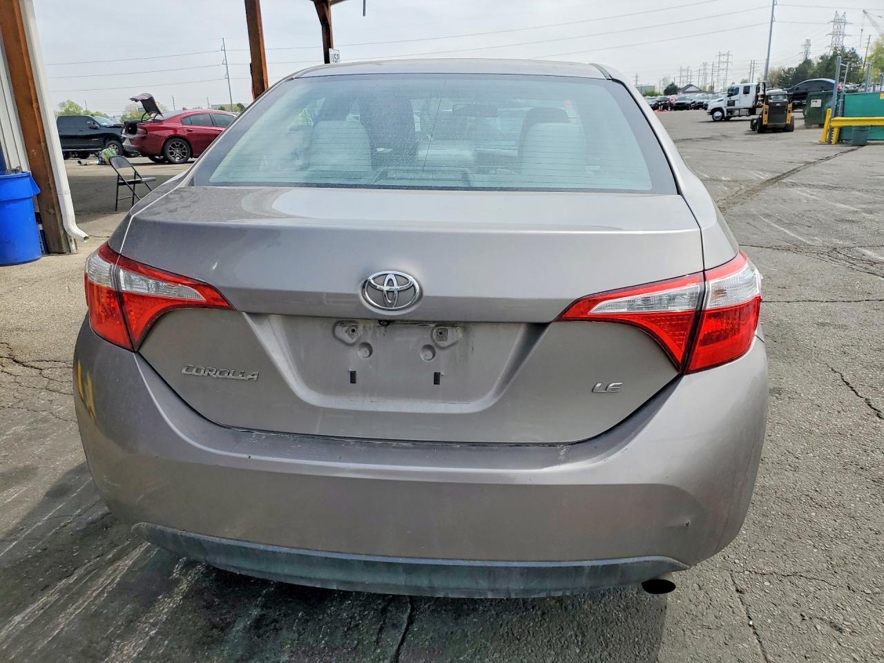 2015 TOYOTA COROLLA