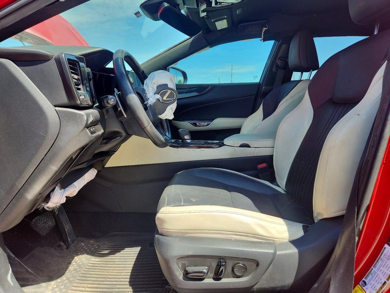 2023 LEXUS NX 250