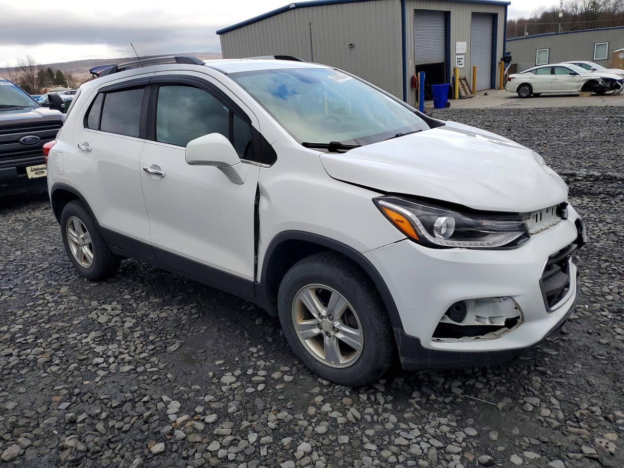 2017 CHEVROLET TRAX