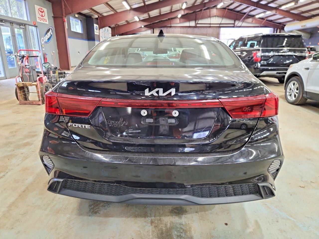 2023 KIA FORTE
