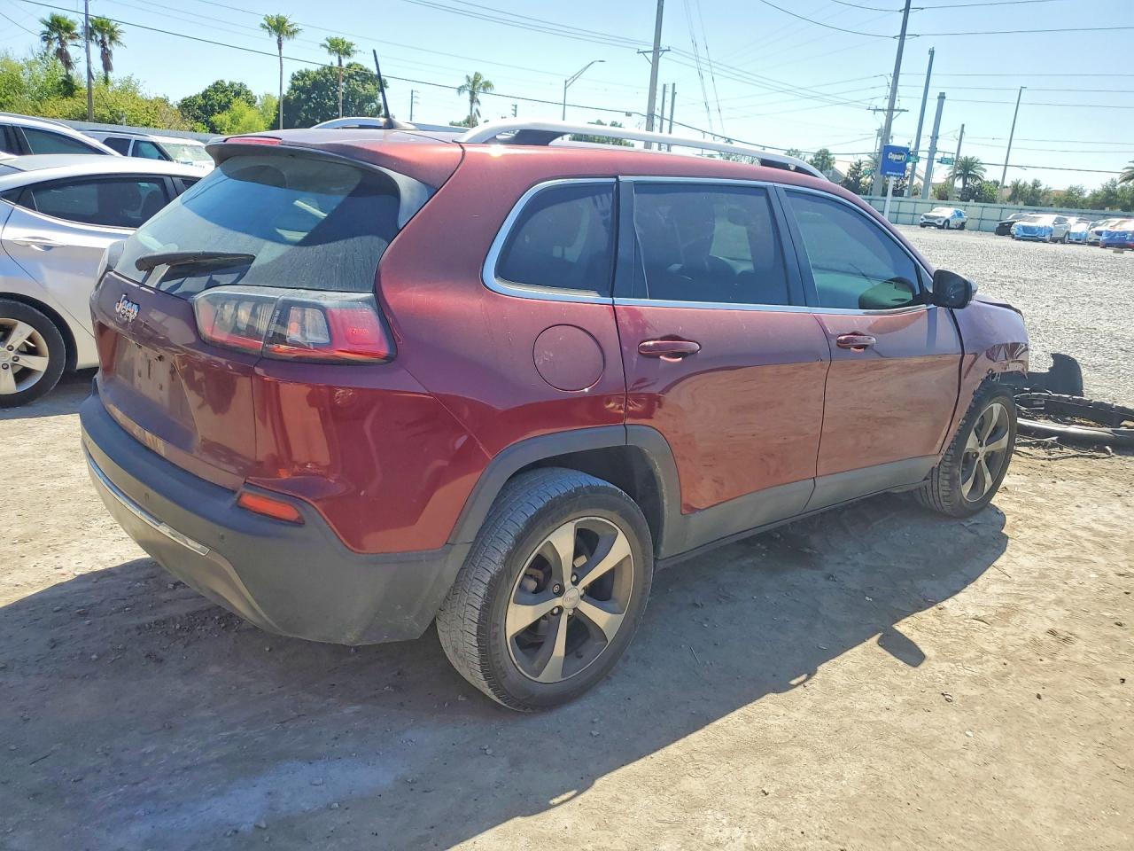 2019 JEEP CHEROKEE
