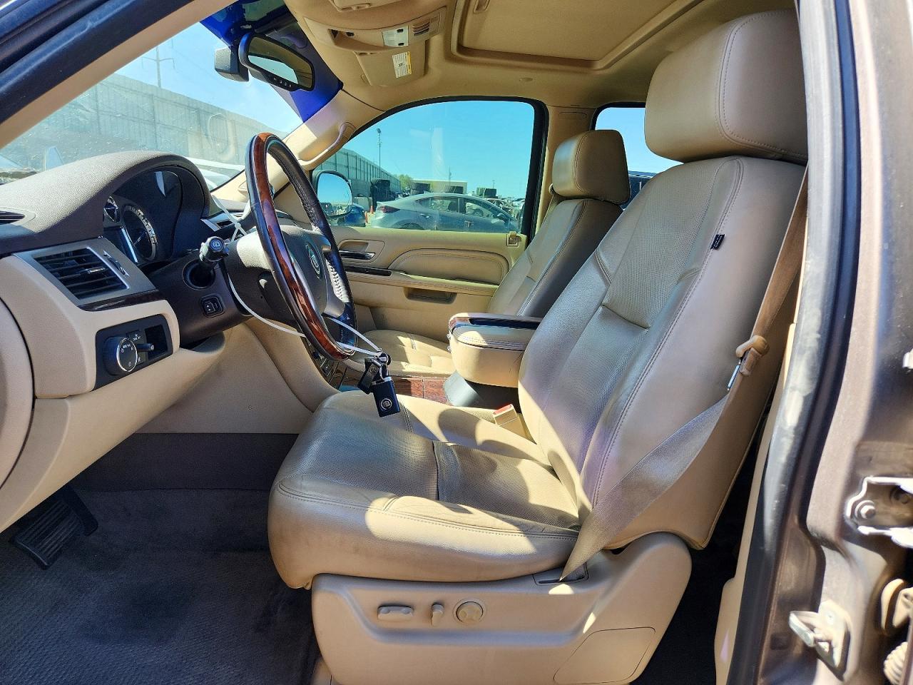 2013 CADILLAC ESCALADE