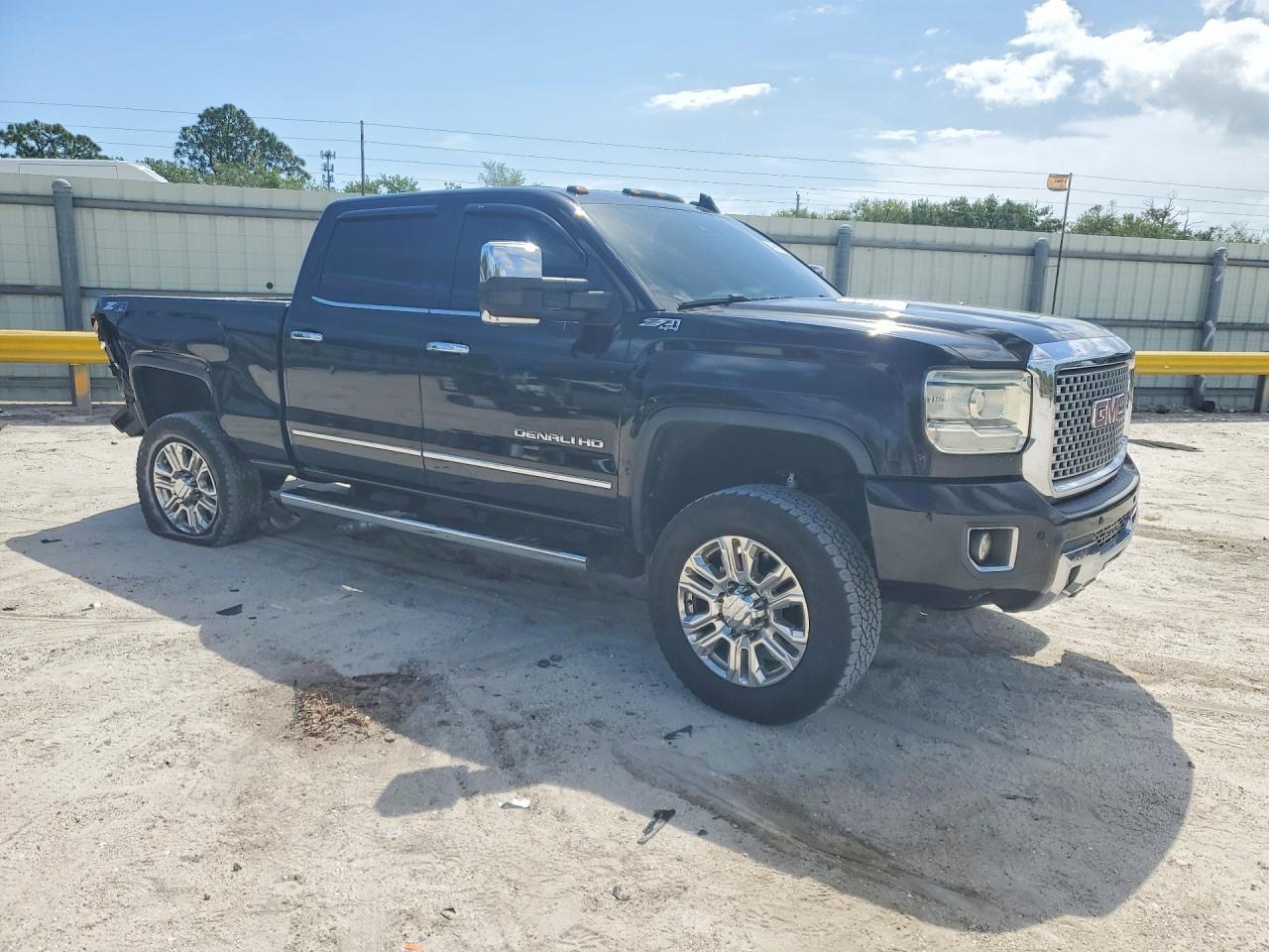 2015 GMC Sierra