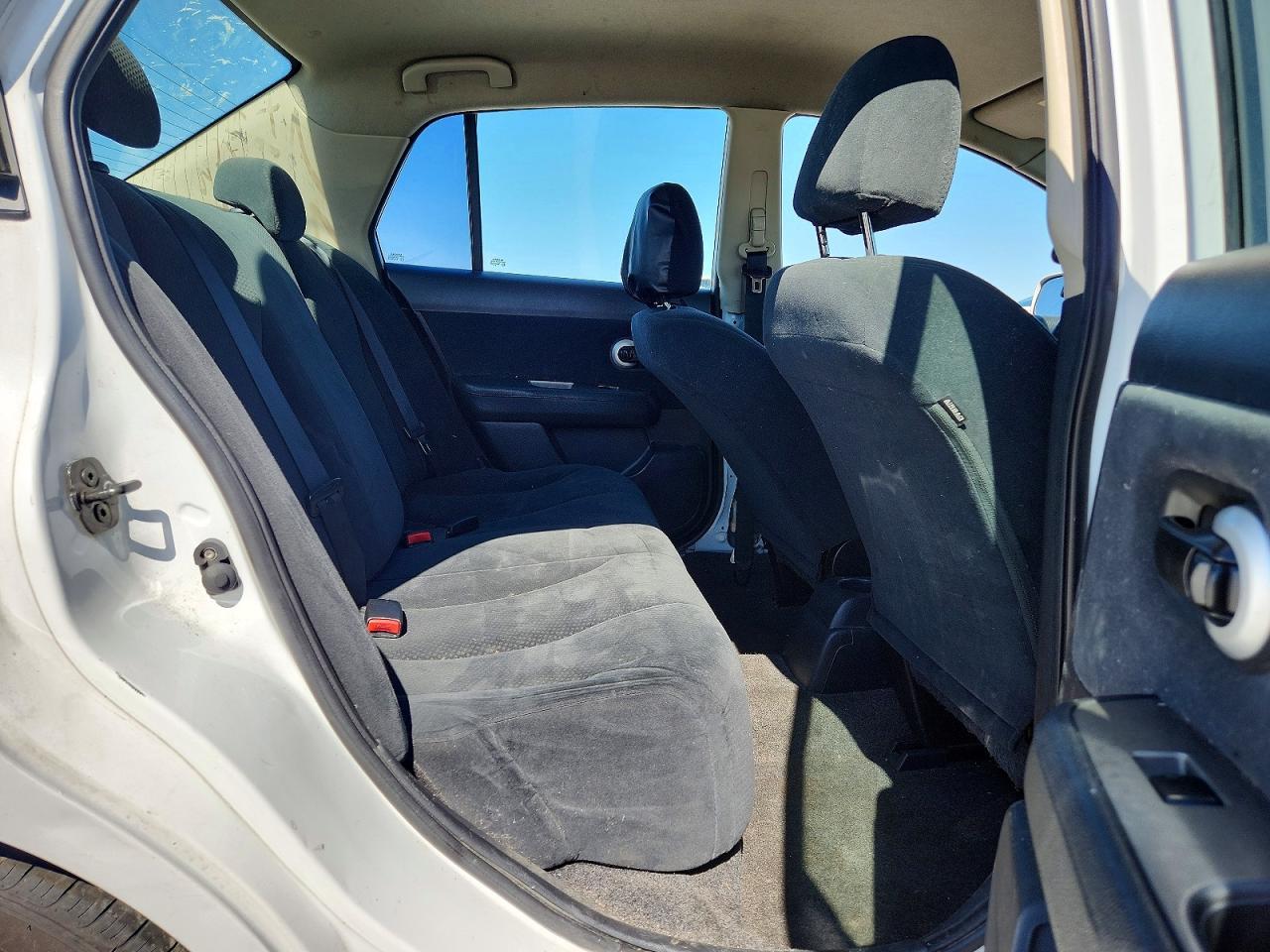 2011 NISSAN VERSA