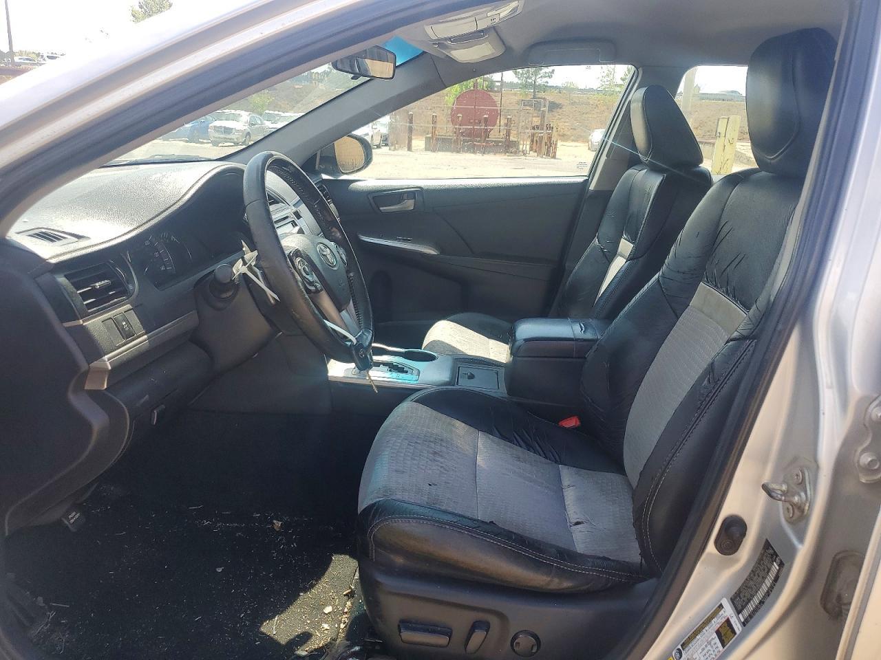 2014 TOYOTA CAMRY