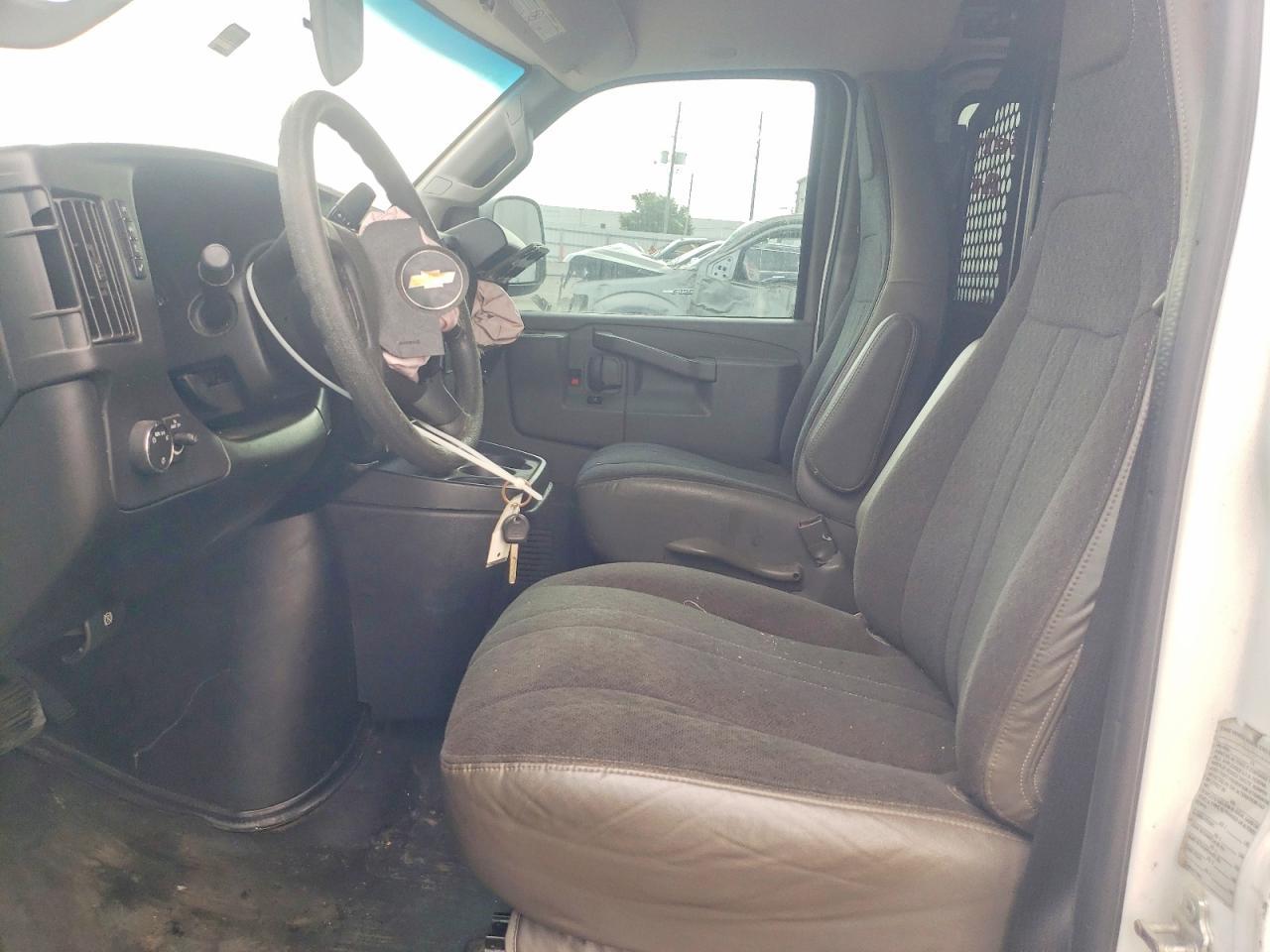 2019 CHEVROLET EXPRESS 2500