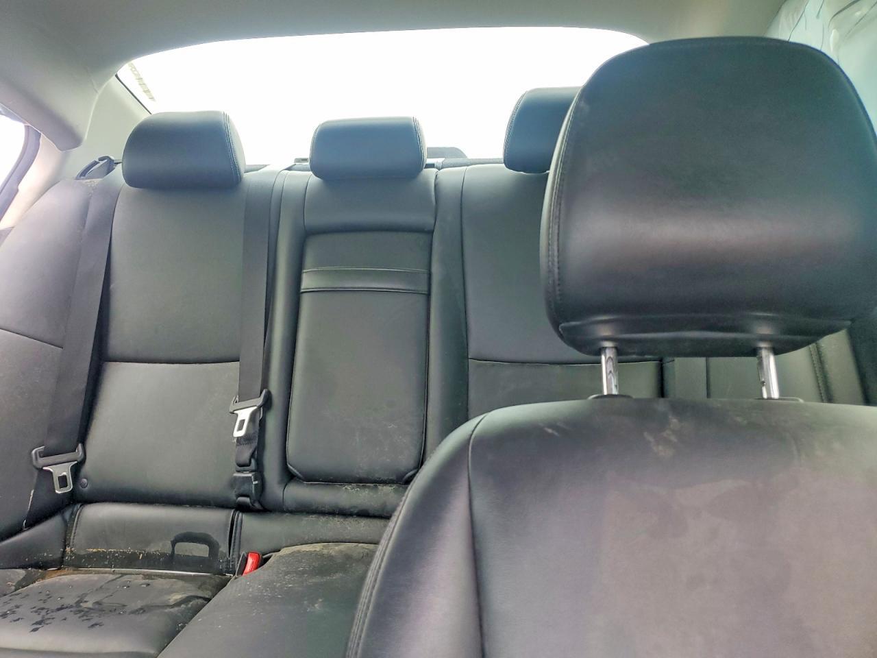 2015 INFINITI Q50