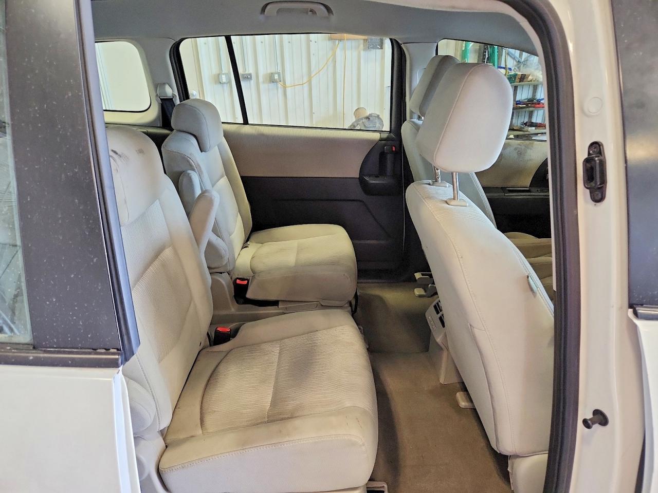 2009 MAZDA 5