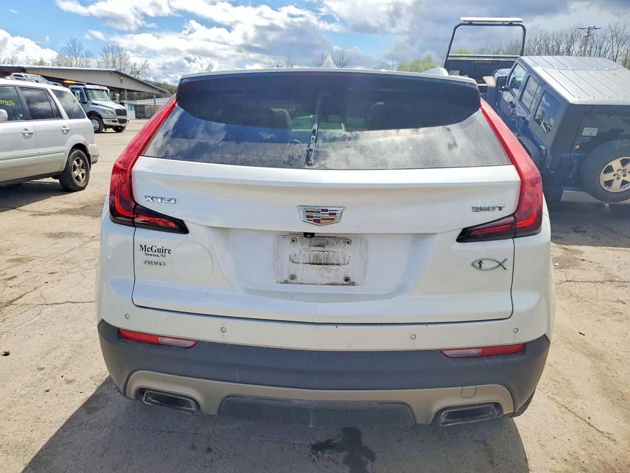 2020 CADILLAC XT4