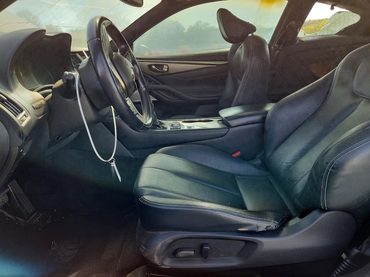 2017 INFINITI Q60