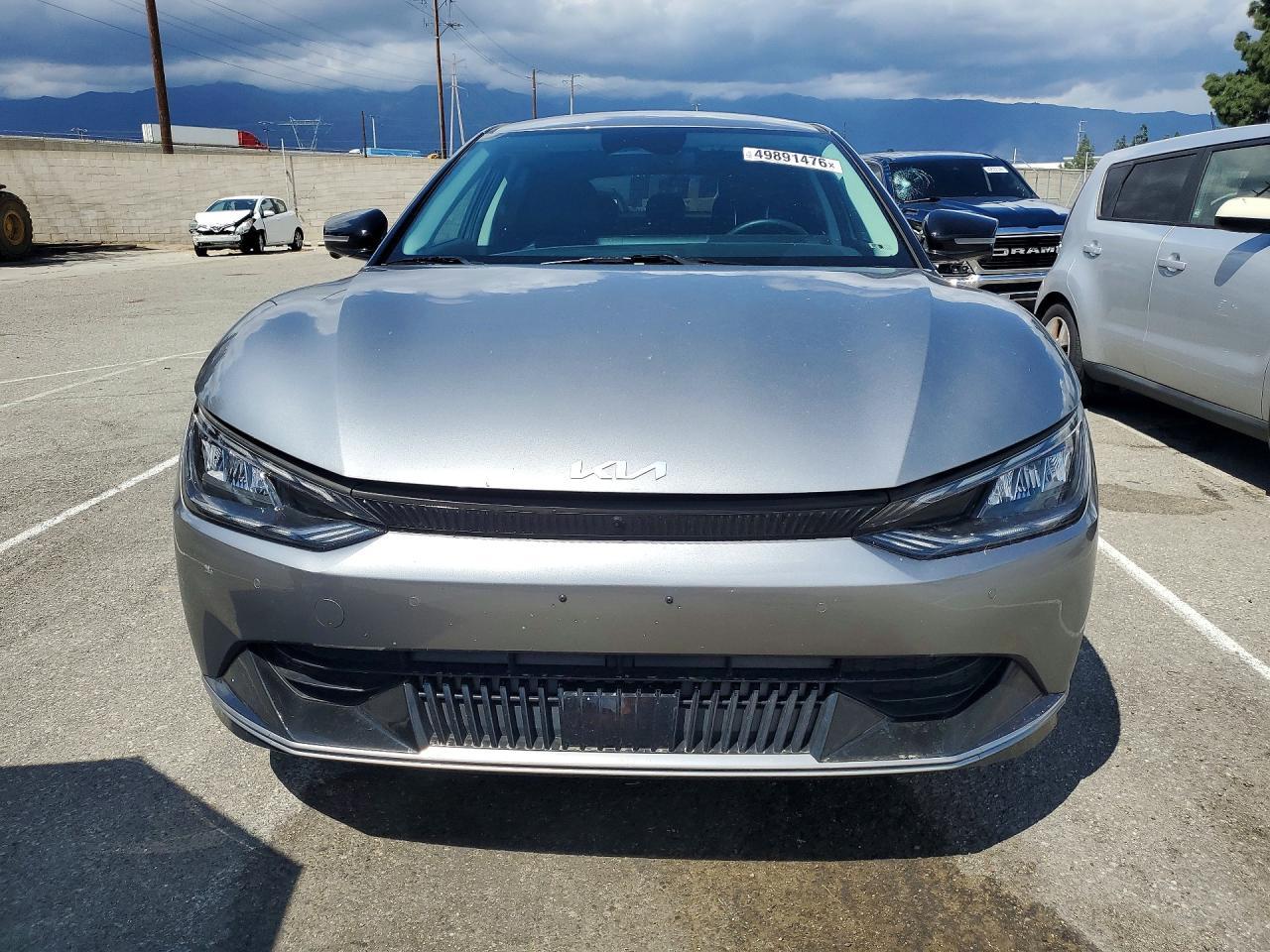 2023 KIA EV6