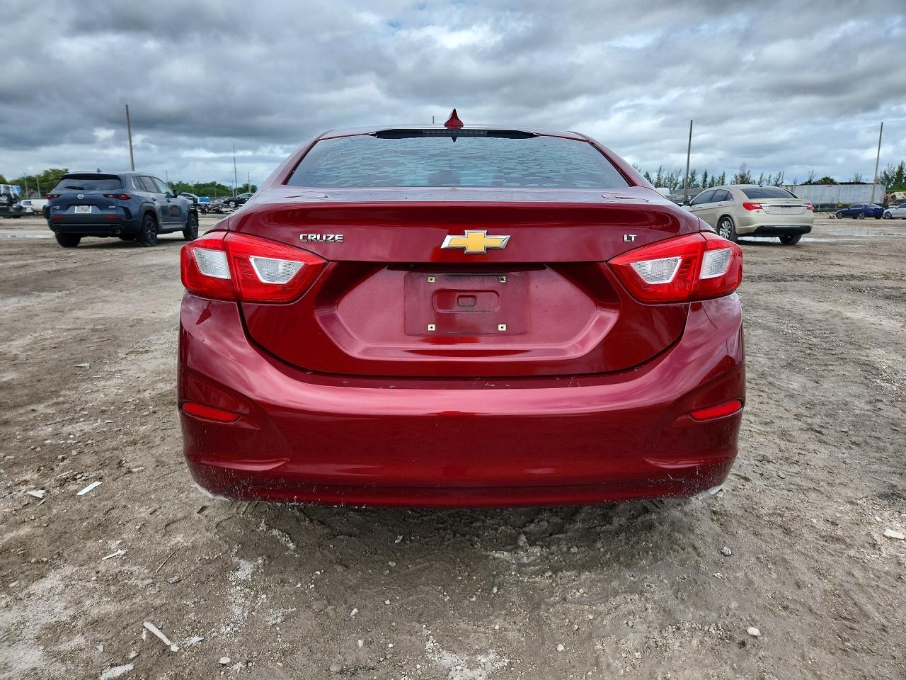 2017 CHEVROLET CRUZE