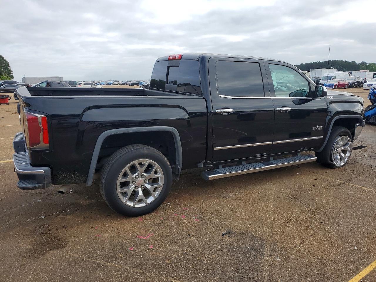2018 GMC Sierra