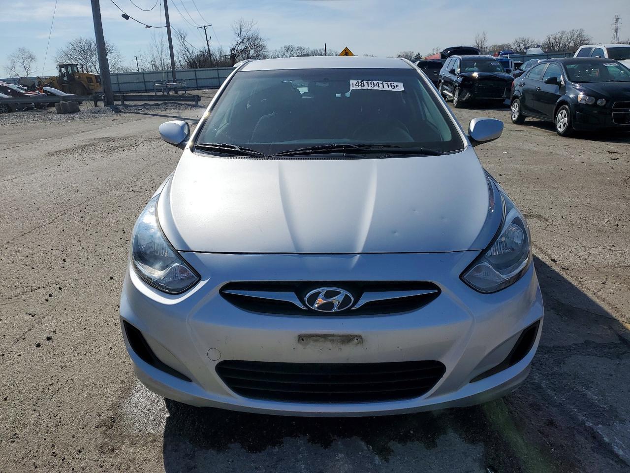2013 HYUNDAI ACCENT