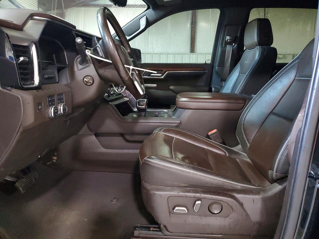 2023 GMC Sierra