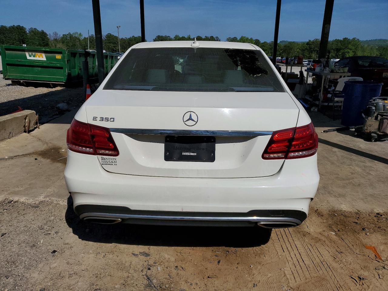 2016 MERCEDES-BENZ E-Class