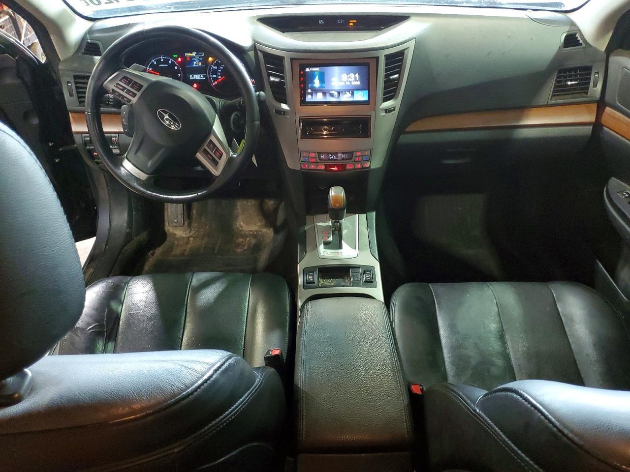 2013 SUBARU Outback