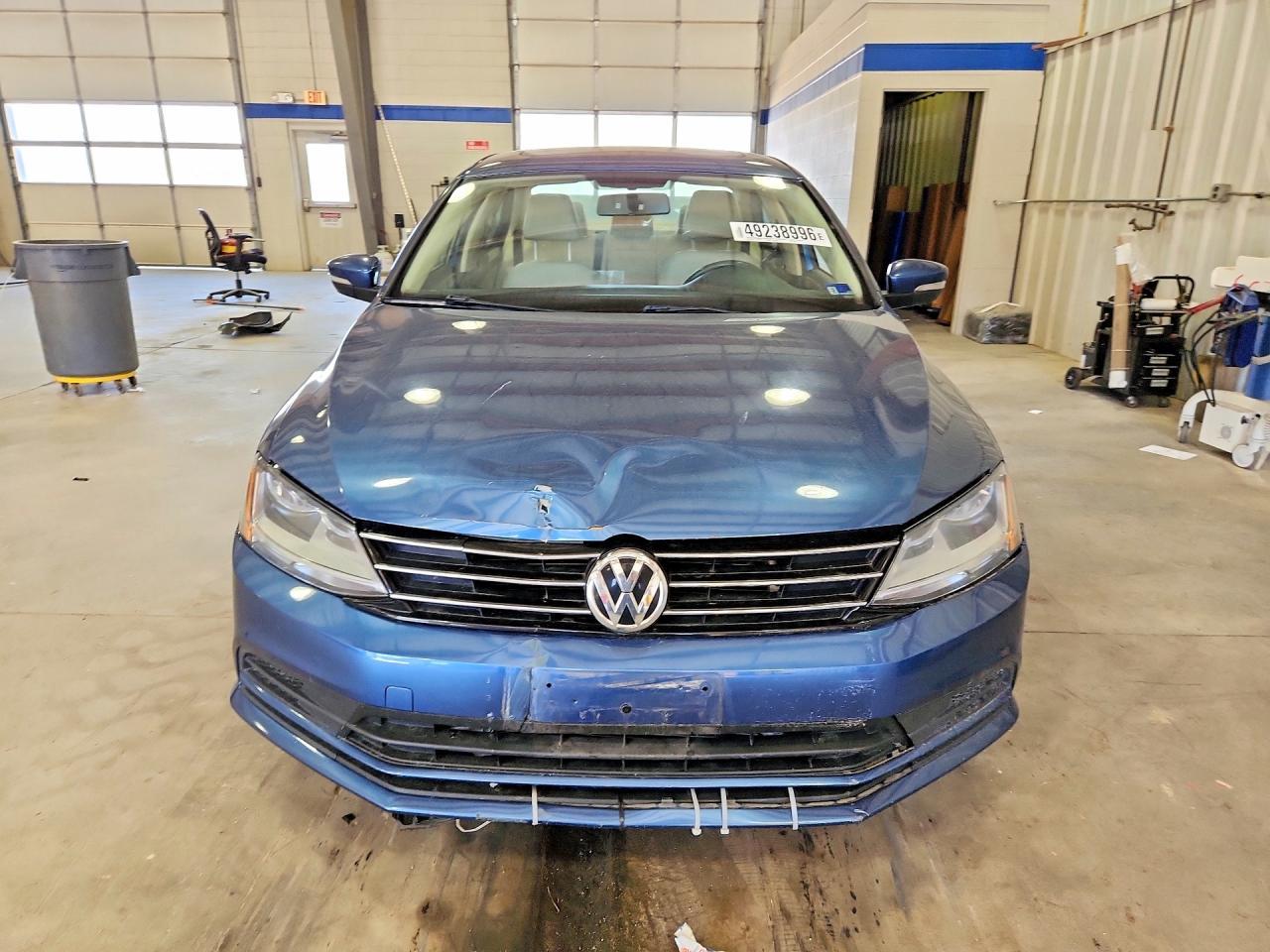 2017 VOLKSWAGEN JETTA