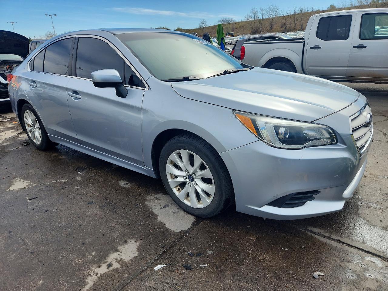 2016 SUBARU Legacy