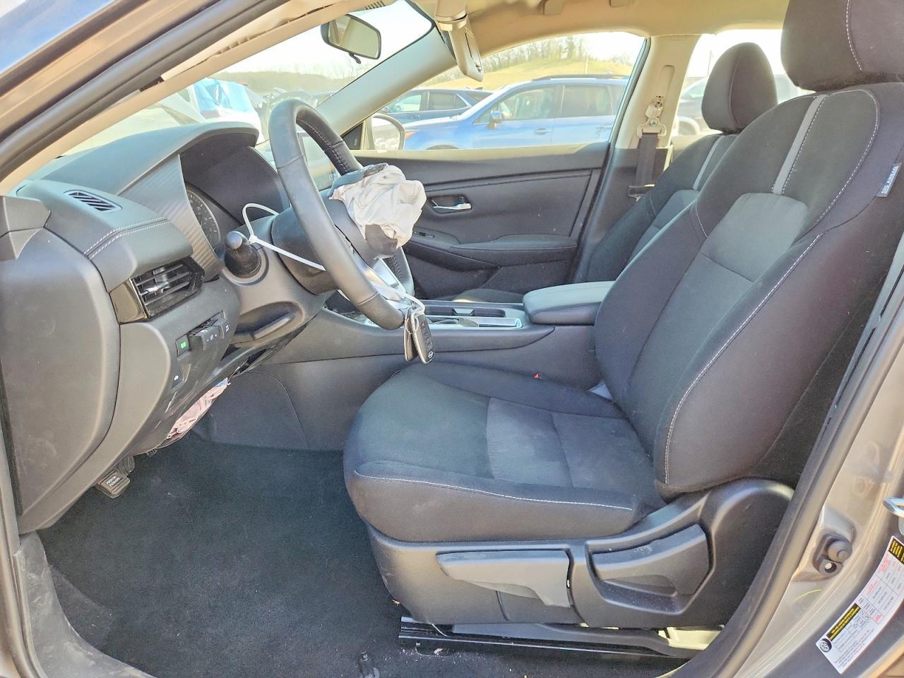 2025 NISSAN SENTRA