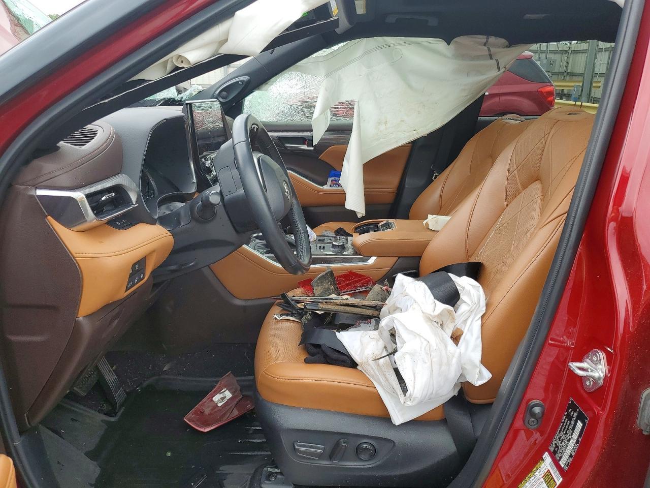 2022 TOYOTA HIGHLANDER