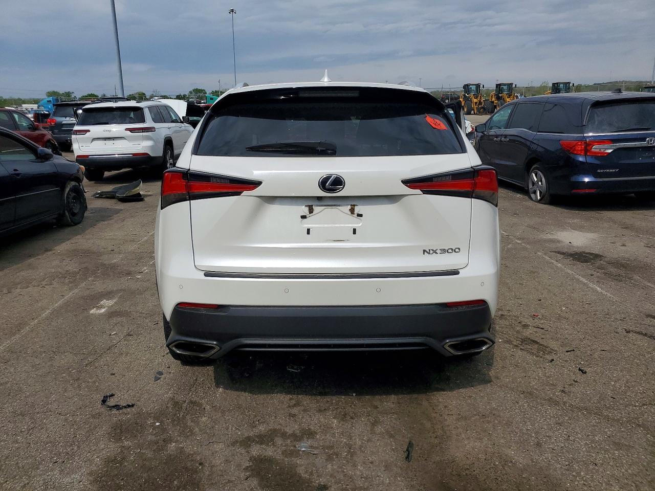 2018 LEXUS NX 300