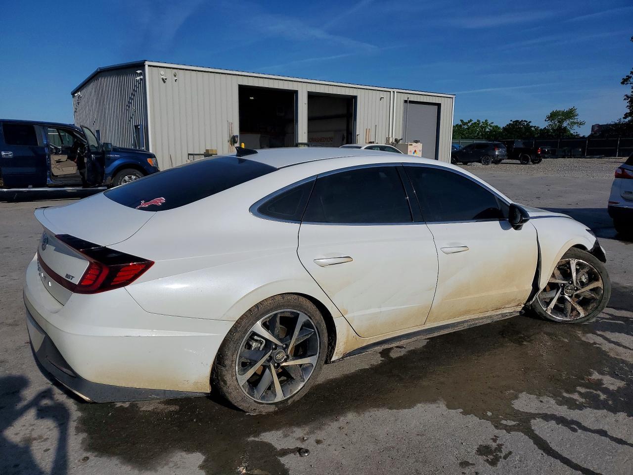 2021 HYUNDAI SONATA