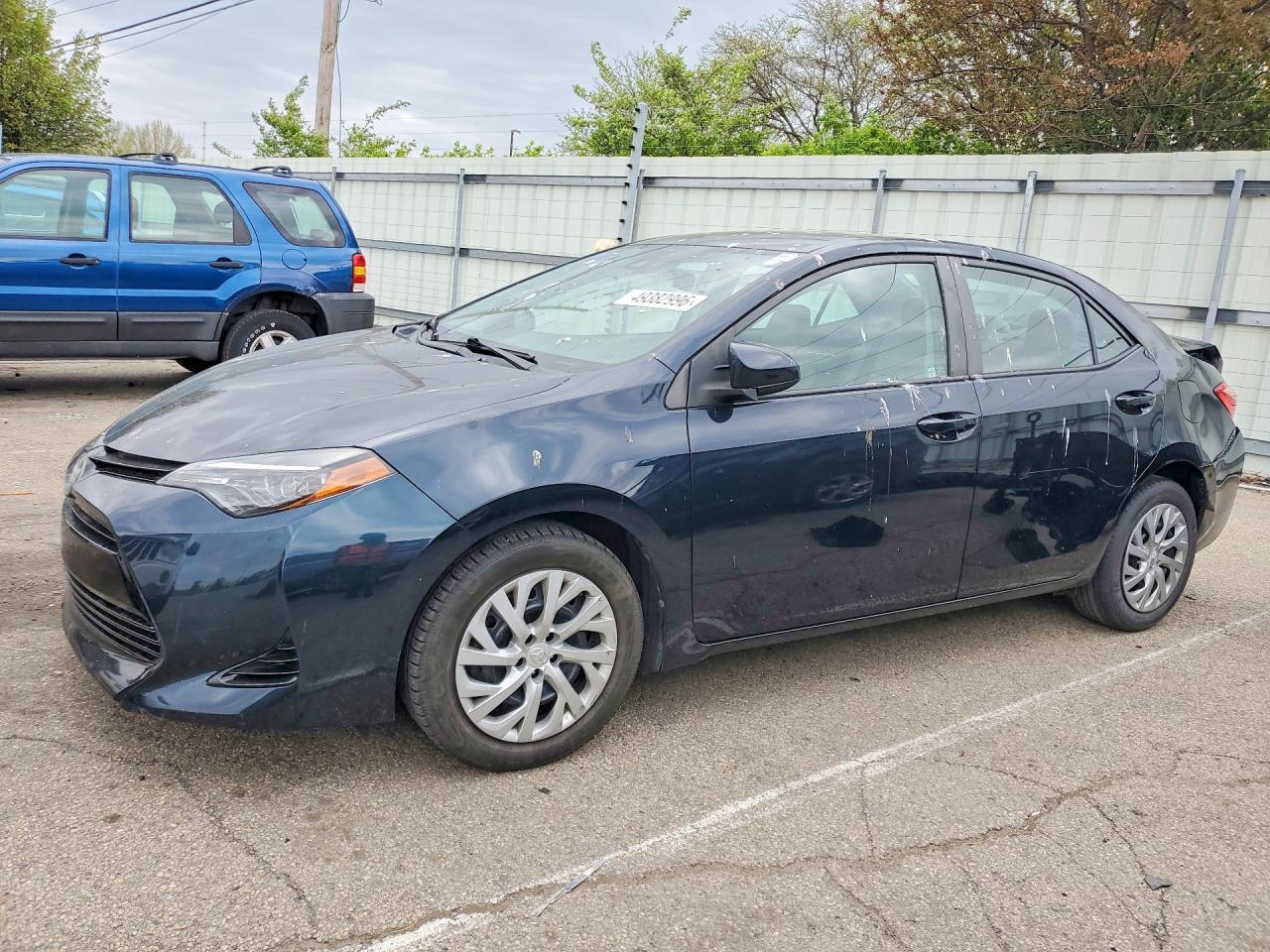2017 TOYOTA COROLLA