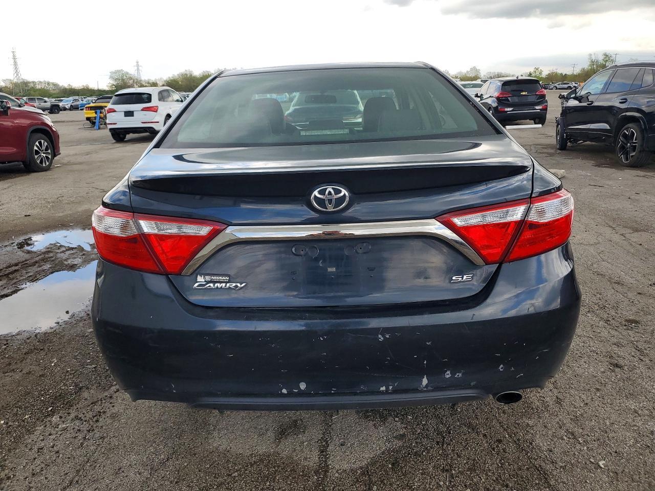 2017 TOYOTA CAMRY