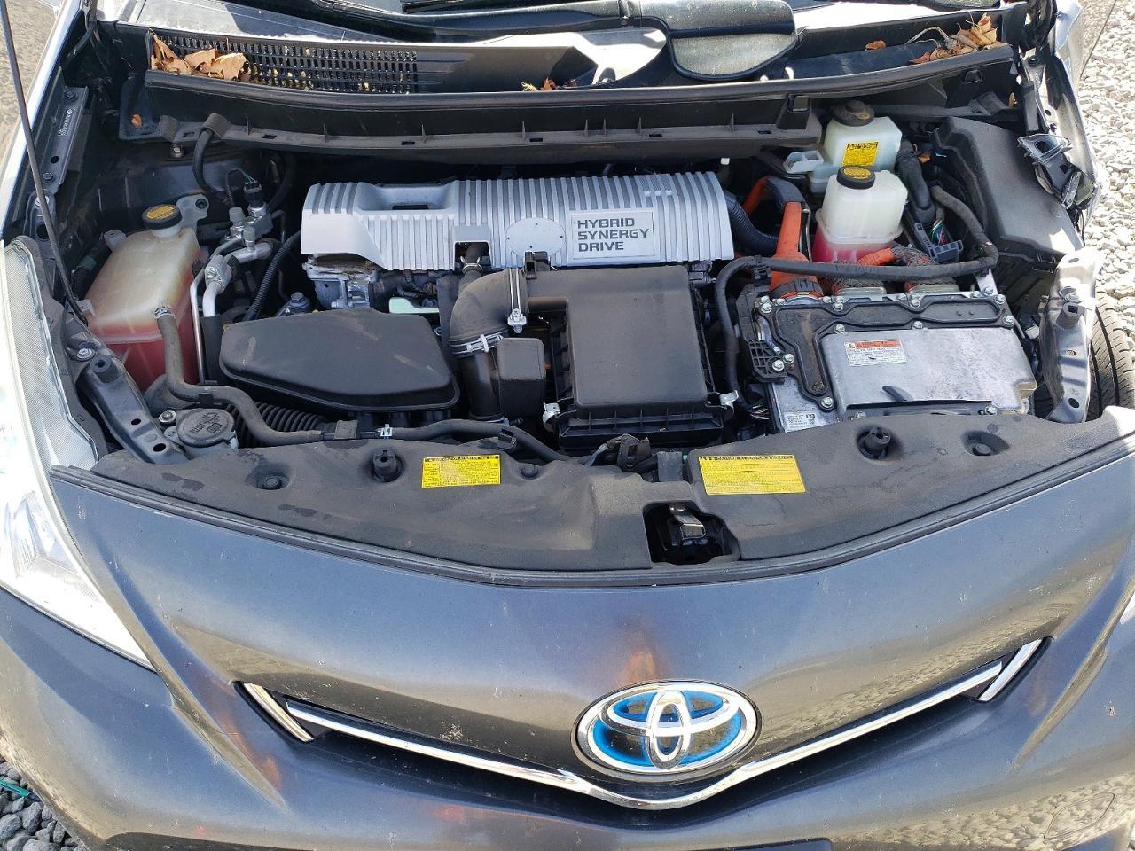2012 TOYOTA PRIUS V