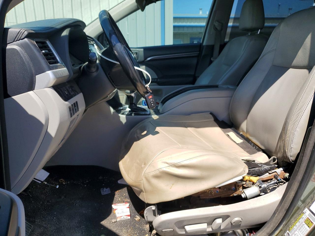 2014 TOYOTA HIGHLANDER