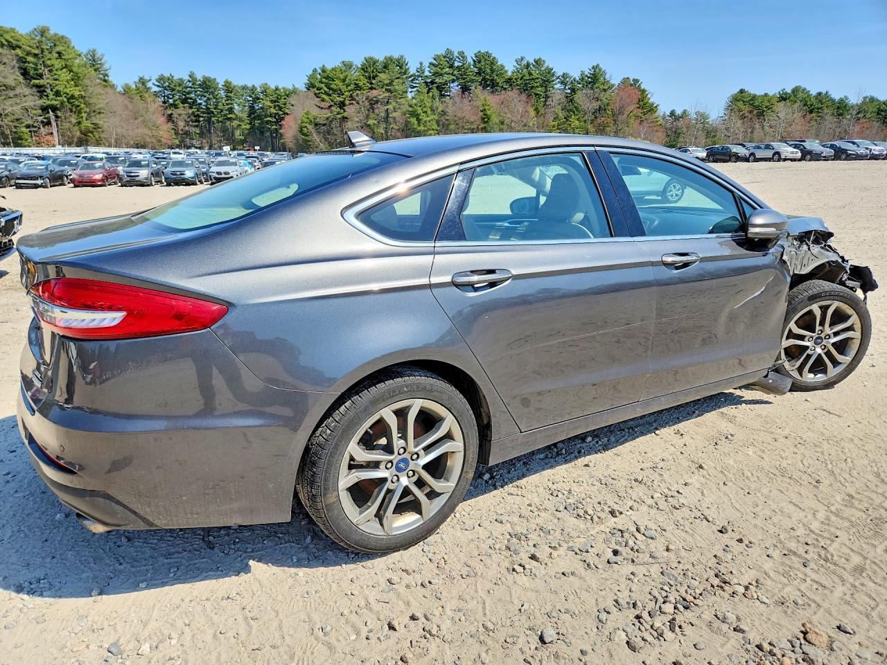 2019 FORD FUSION