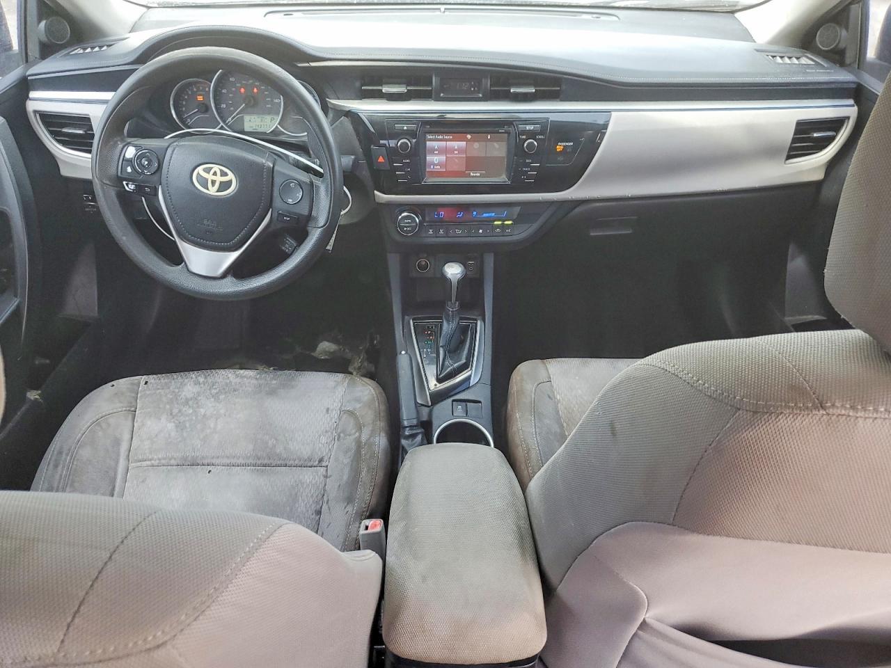2015 TOYOTA COROLLA